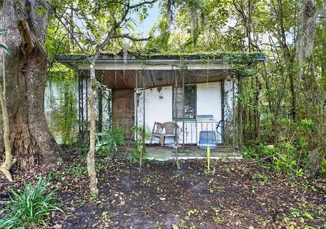 Photo 1 of Sale Pending at 445 Nw 32nd Avenue, Gainesville, FL 32609 | MLS# GC542746 | Listing updated on 2026-09-12
