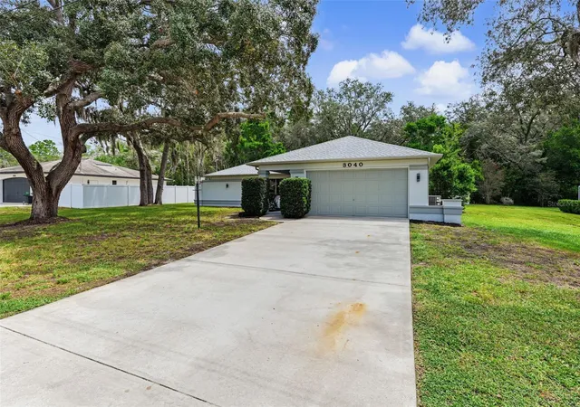 4th image of 3040 Bayshore Dr, Spring Hill, FL 34608 | MLS# TB8538931