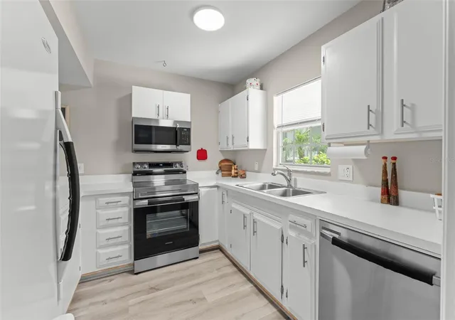 4th image of 1076 Villa Ln #68, Apopka, FL 32712 | MLS# O6433618