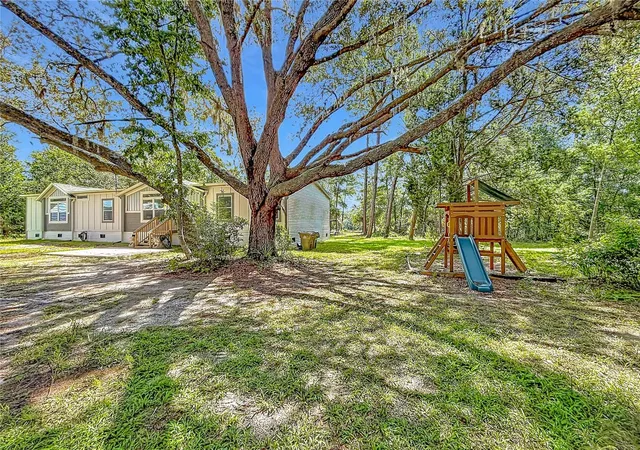 1st image of 41945 Pine Valley Dr, Paisley, FL 32767 | MLS# O6433619
