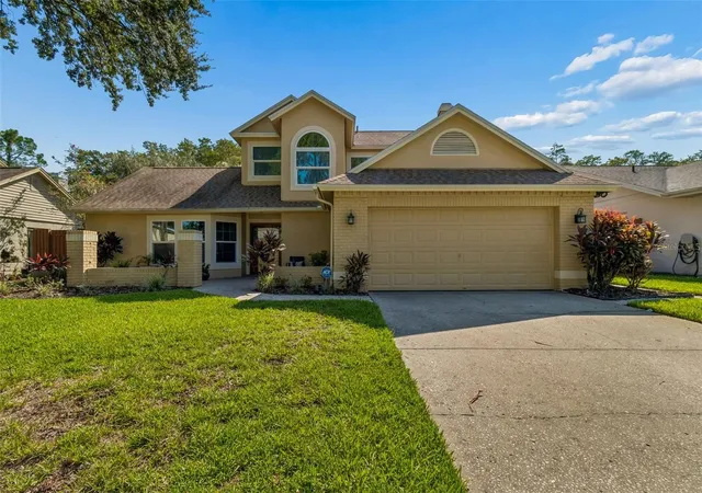 2nd image of 4737 Foxshire Cir, Tampa, FL 33624 | MLS# TB8538938