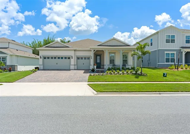 Photo 3 of Single family home for sale at 3292 Windbeam Ct, Winter Garden, FL 34787 | MLS# O6433620 | Listing updated on 2026-09-25