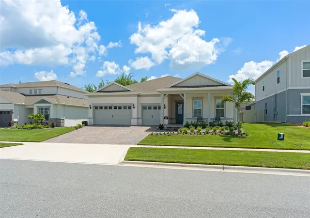 Photo 4 of Single family home for sale at 3292 Windbeam Ct, Winter Garden, FL 34787 | MLS# O6433620 | Listing updated on 2026-09-25