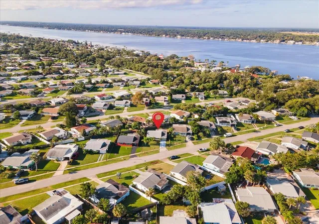 Photo 2 of Single family home for sale at 46 Seaside Dr, Ormond Beach, FL 32176 | MLS# FC320688 | Listing updated on 2026-09-30