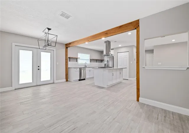 5th image of 408 W Virginia Ave, Tampa, FL 33603 | MLS# TB8538950