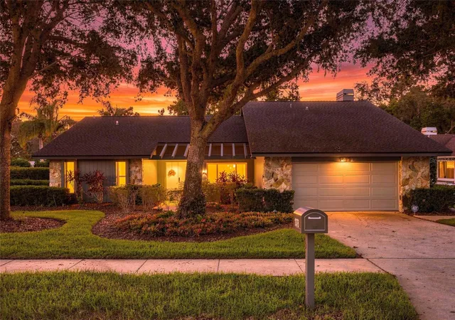 42nd image of 1378 Eniswood Pkwy, Palm Harbor, FL 34683 | MLS# TB8538967