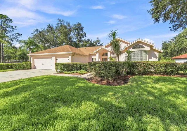 3rd image of 15923 Ellsworth Dr, Tampa, FL 33647 | MLS# TB8538968