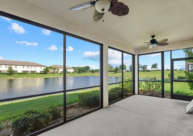 3rd image of 20150 Ragazza Cir, VENICE, FL 34293