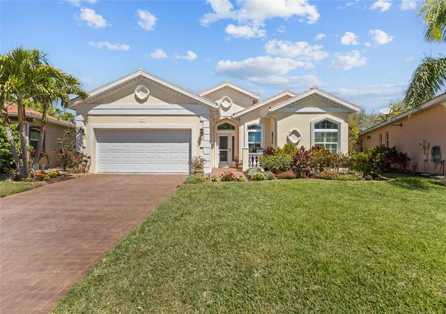 Photo 2 of Single family home for sale at 111 Corte Del Asolo, Venice, FL 34285 | MLS# N6145367 | Listing updated on 2026-08-23