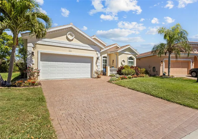 Photo 3 of Single family home for sale at 111 Corte Del Asolo, Venice, FL 34285 | MLS# N6145367 | Listing updated on 2026-08-23