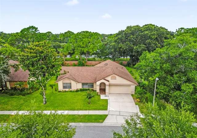 3rd image of 3044 Crested Cir, Orlando, FL 32837 | MLS# O6433652