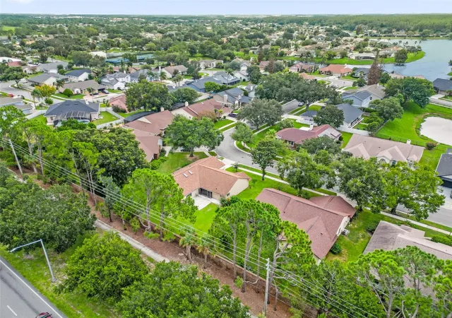 38th image of 3044 Crested Cir, Orlando, FL 32837 | MLS# O6433652