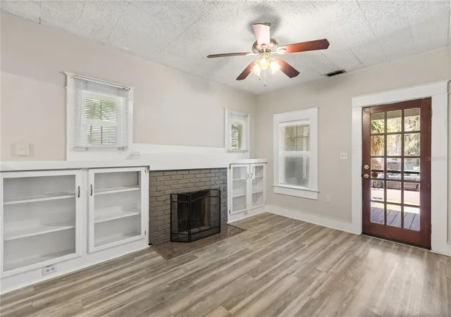 Listing Photo 5 - Condo for sale in building located at 1509 Woodward St, Orlando, FL 32803