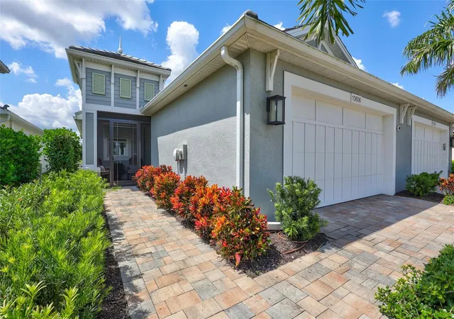 1st image of 10606 Klee Ave, Bradenton, FL 34212 | MLS# A4703012