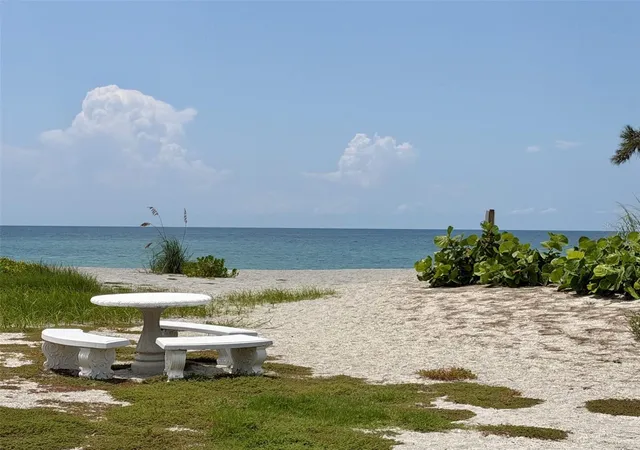 Photo 4 of Condo for sale at 1585 Tarpon Ctr Dr #21, Venice, FL 34285 | MLS# N6145369 | Listing updated on 2026-09-01