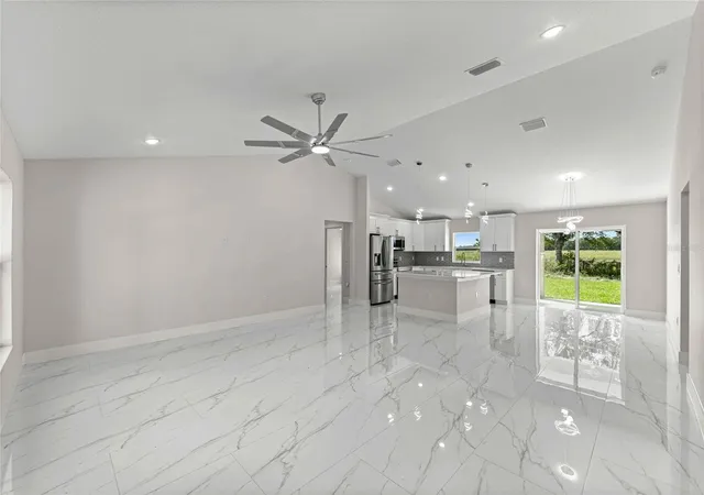 Photo 4 of Single family home for sale at 11372 SW 177th Court, Dunnellon, FL 34432 | MLS# OM730436 | Listing updated on 2026-10-28
