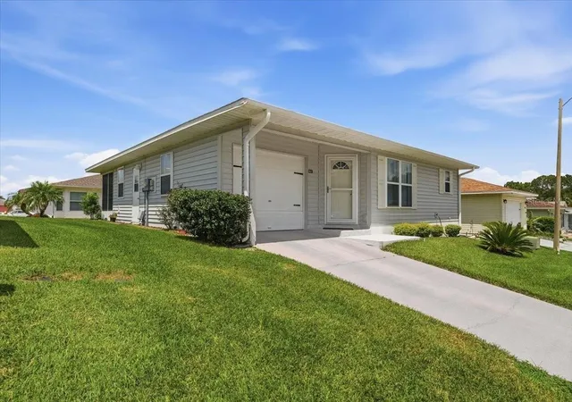 Photo 2 of Single family home for sale at 1837 Prairie Dunes Cir S, Lakeland, FL 33810 | MLS# L4964295 | Listing updated on 2026-08-28