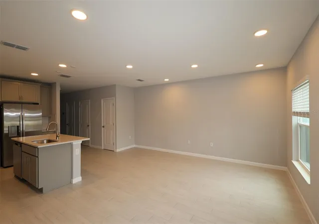 Photo 3 of Townhouse for sale at 6104 Fellow Wagon Way, Orlando, FL 32822 | MLS# O6433671 | Listing updated on 2026-10-06
