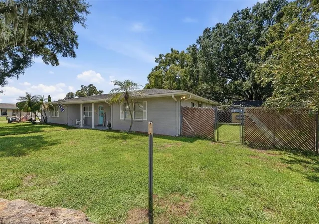 Photo 3 of Single family home for sale at 3428 Christina Groves Ct S, Lakeland, FL 33813 | MLS# L4964296 | Listing updated on 2026-09-23