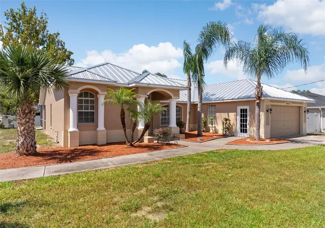 Photo 3 of Single family home for sale at 4653 Mariner Blvd, Spring Hill, FL 34609 | MLS# O6433677 | Listing updated on 2026-09-11