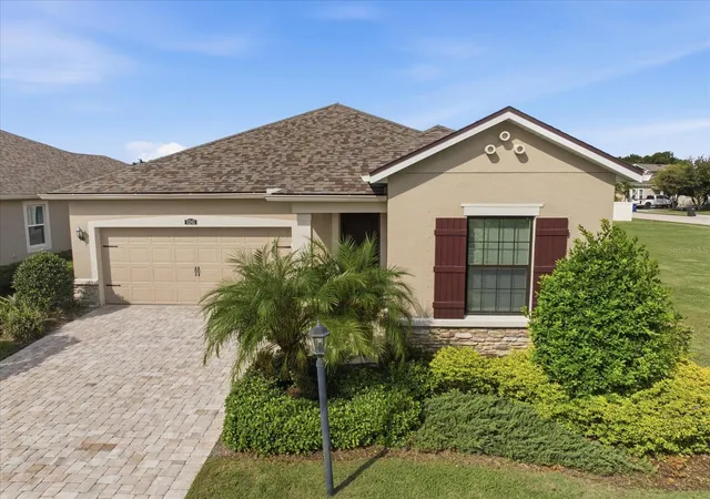 3rd image of 11243 Spring Gate Trl, Bradenton, FL 34211 | MLS# A4703017