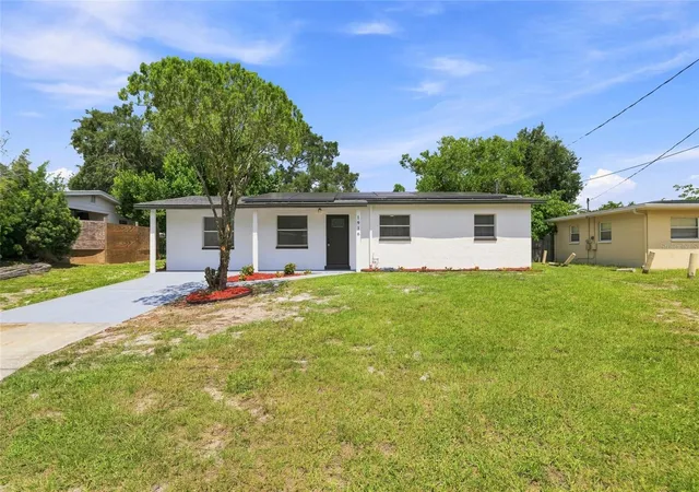 Photo 2 of Single family home for sale at 1916 Marvy Ave, Tampa, FL 33612 | MLS# TB8538996 | Listing updated on 2026-09-14