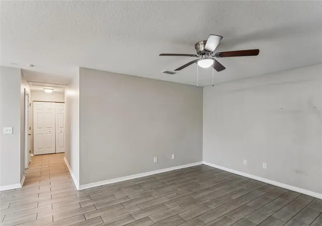 Photo 2 of Single family home for sale at 1113 Union St S, Saint Petersburg, FL 33712 | MLS# TB8539003 | Listing updated on 2026-09-15
