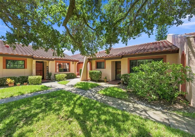 2nd image of 9683 86th Ave, Seminole, FL 33777 | MLS# TB8539009
