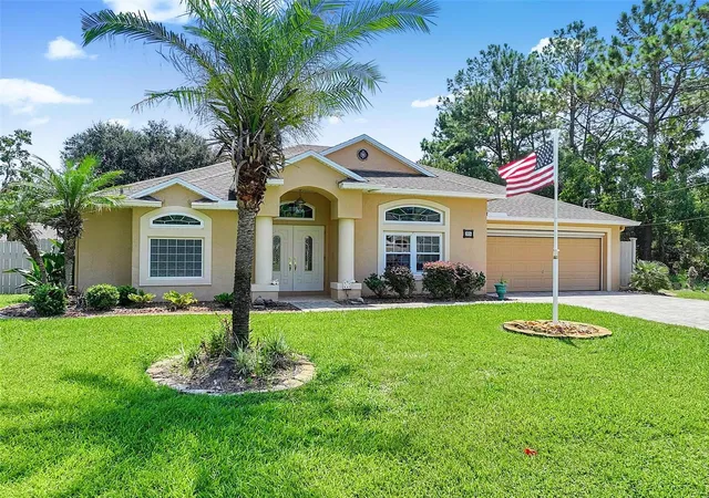 Photo 1 of Single family home for sale at 30 Ludlow Ln W, Palm Coast, FL 32137 | MLS# FC320695 | Listing updated on 2026-09-03