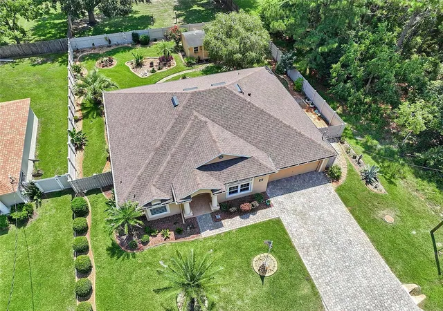 Photo 3 of Single family home for sale at 30 Ludlow Ln W, Palm Coast, FL 32137 | MLS# FC320695 | Listing updated on 2026-09-03