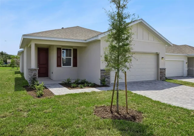 Photo 2 of Single family home for sale at 3780 Watercliff Cir, Grand Island, FL 32735 | MLS# O6433693 | Listing updated on 2026-09-21
