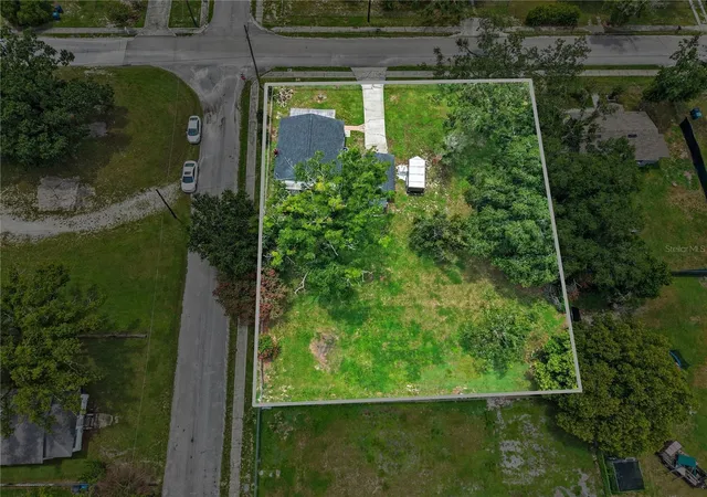 36th image of 204 Pine Ave, Polk City, FL 33868 | MLS# O6433695