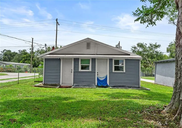 4th image of 204 Pine Ave, Polk City, FL 33868 | MLS# O6433695