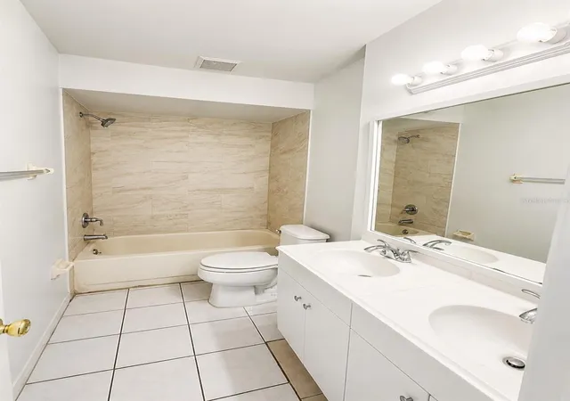 image of 2434 Rio Pinar Lakes Blvd, Orlando, FL 32822 | MLS# S5155652