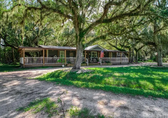 Photo 2 of Manufactured home for sale at 1682 Friendship Ln, Zolfo Springs, FL 33890 | MLS# P4939600 | Listing updated on 2026-10-20