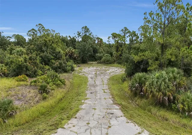 4th image of Pillow Ct, North Port, FL 34288 | MLS# TB8539031