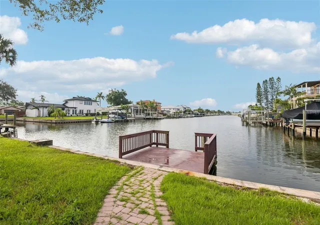 1st image of 4008 Dana Shores Dr, Tampa, FL 33634 | MLS# TB8539033