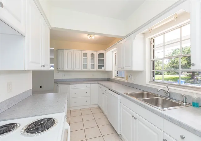 Photo 3 of Single family home for sale at 4524 Picadilly St, Tampa, FL 33634 | MLS# TB8539047 | Listing updated on 2026-10-02