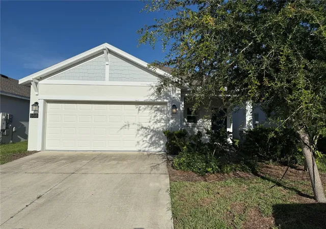 Photo 1 of Sale Pending at 558 Jett Ln, Davenport, FL 33837 | MLS# TB8539048 | Listing updated on 2026-09-23