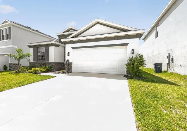 3rd image of 7330 Rome Ln, Brooksville, FL 34613 | MLS# TB8539054