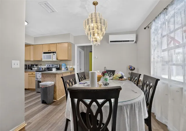 4th image of 202 9Th St Ne, Ruskin, FL 33570 | MLS# TB8539056