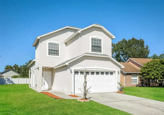 Photo 2 of Single family home for sale at 11943 Blackheath Cir, Orlando, FL 32837 | MLS# C7529597 | Listing updated on 2026-10-01