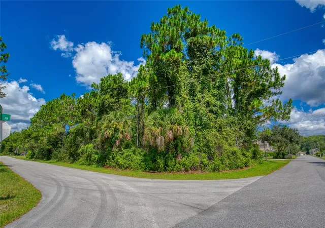 2nd image of 32 Uhl Path, Palm Coast, FL 32164 | MLS# FC320701