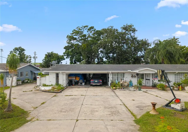 2nd image of 8414 N Grady Ave, Tampa, FL 33614 | MLS# A4703036