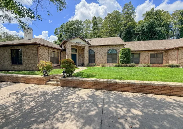 4th image of 11708 Orange Grove Dr, Tampa, FL 33618 | MLS# TB8539070