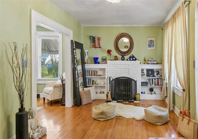 5th image of 2319 W North B St, Tampa, FL 33609 | MLS# O6433763