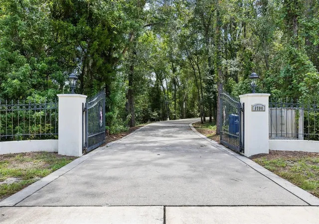 4th image of 6800 Wisteria Loop, Land O Lakes, FL 34638 | MLS# TB8539087