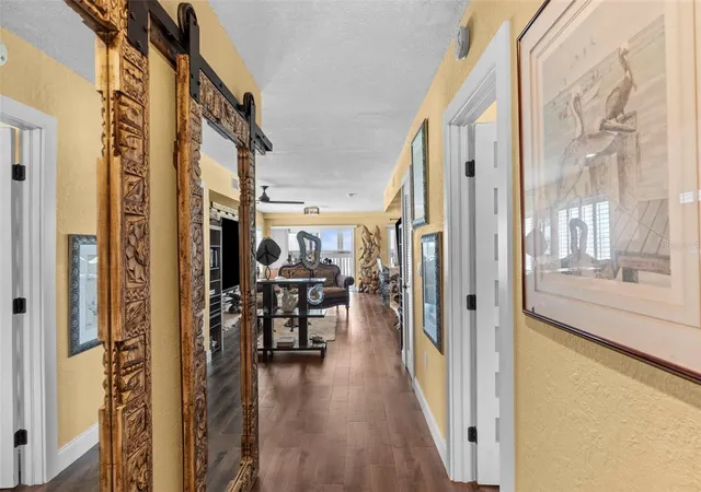 3rd image of 800 Bahia Del Sol Dr, RUSKIN, FL 33570