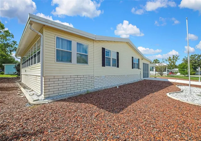 4th image of 14992 Rialto Ave, Brooksville, FL 34613 | MLS# W7888625