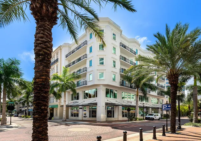 2nd image of 1500 State St, SARASOTA, FL 34236
